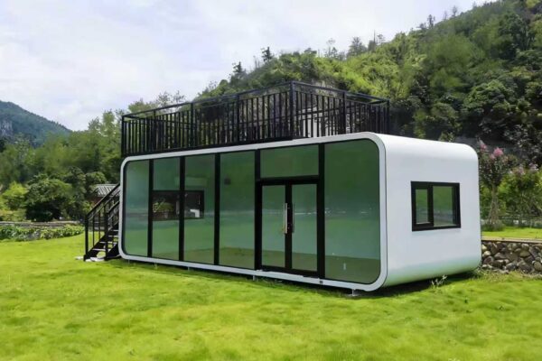 Apple Cabin